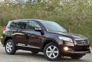Toyota Vanguard 2010 Maroon