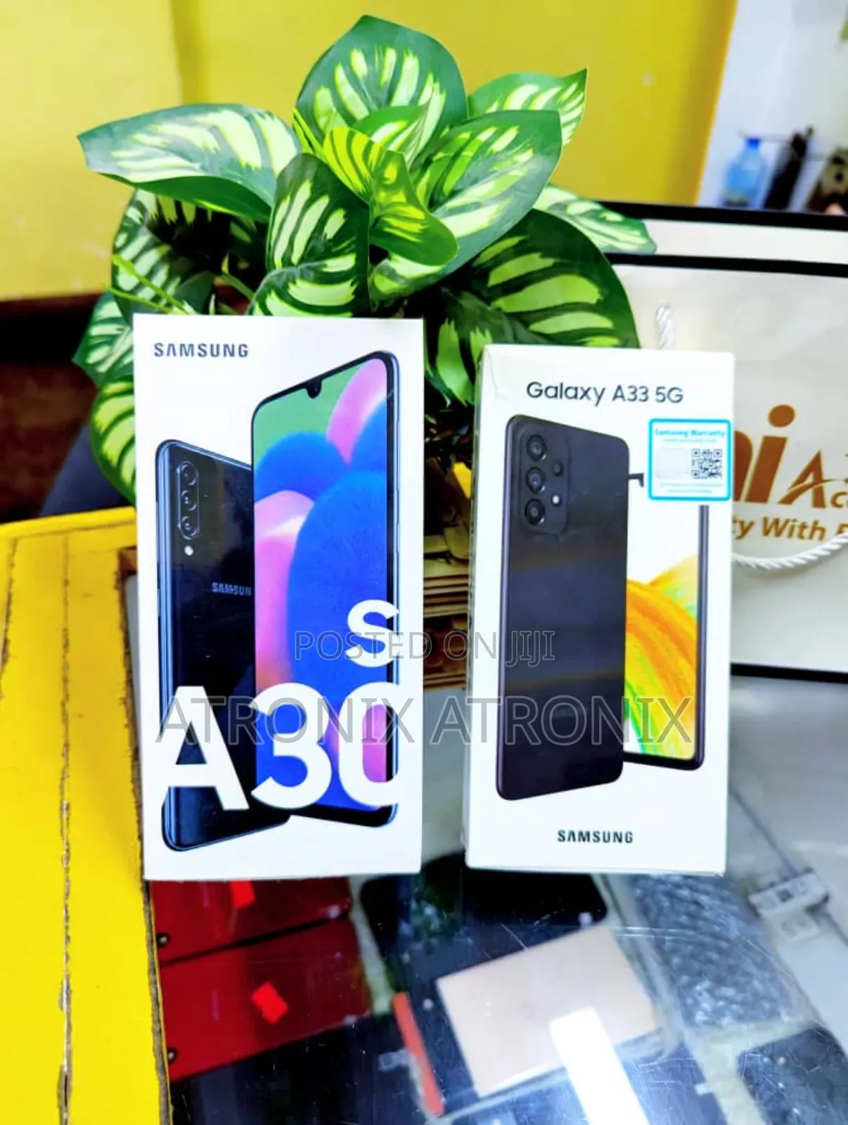 New Samsung Galaxy A30s 128 GB Black