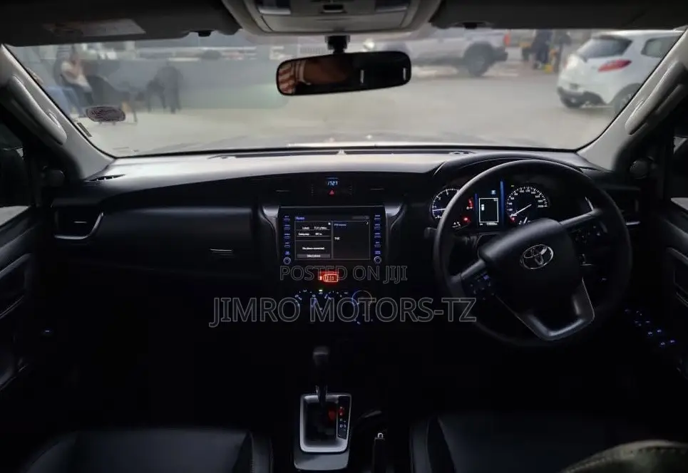 Toyota Fortuner 2025 Gray