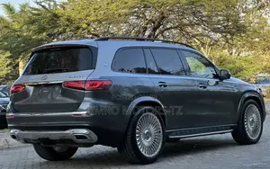 Mercedes-Benz GLC-Class 2022 Gray