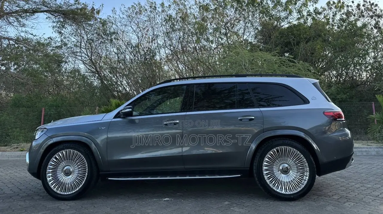 Mercedes-Benz GLC-Class 2022 Gray