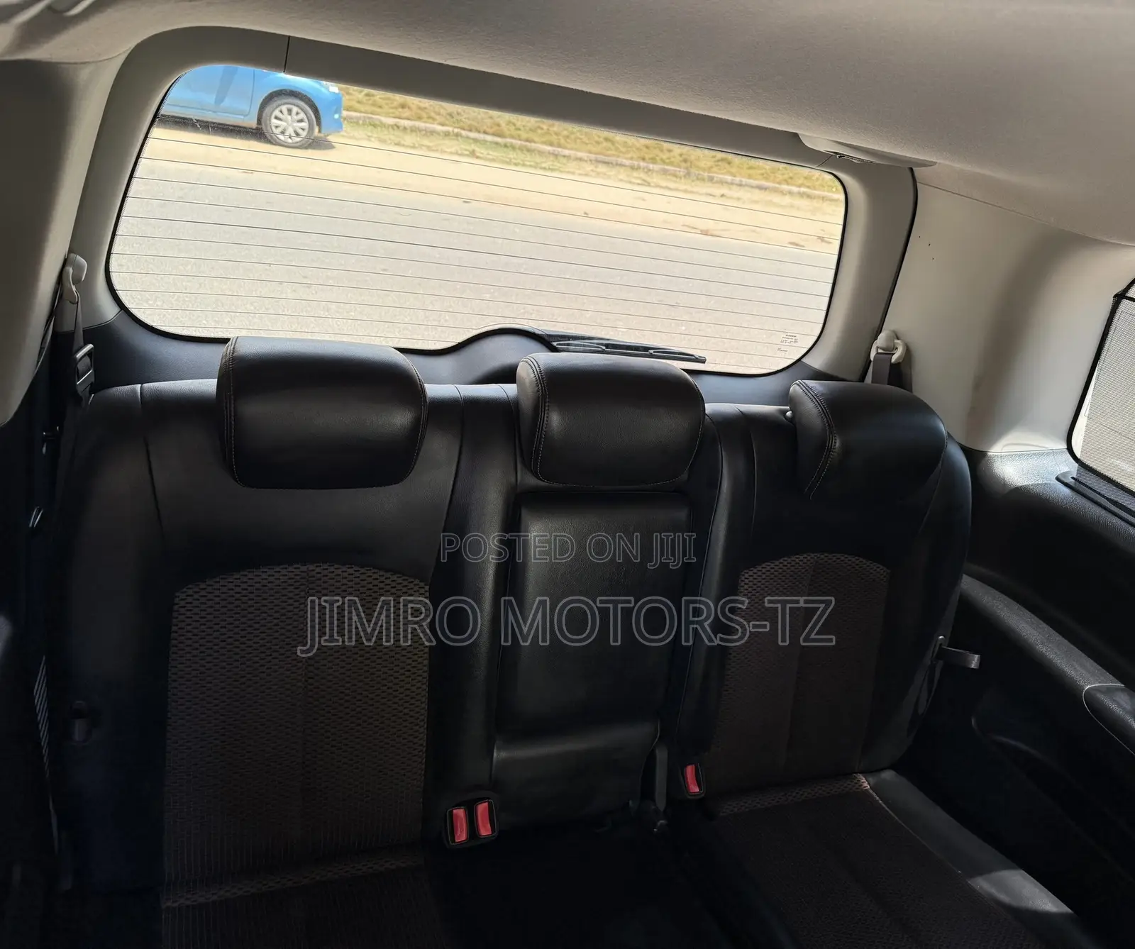 Nissan Elgrand 2011 White