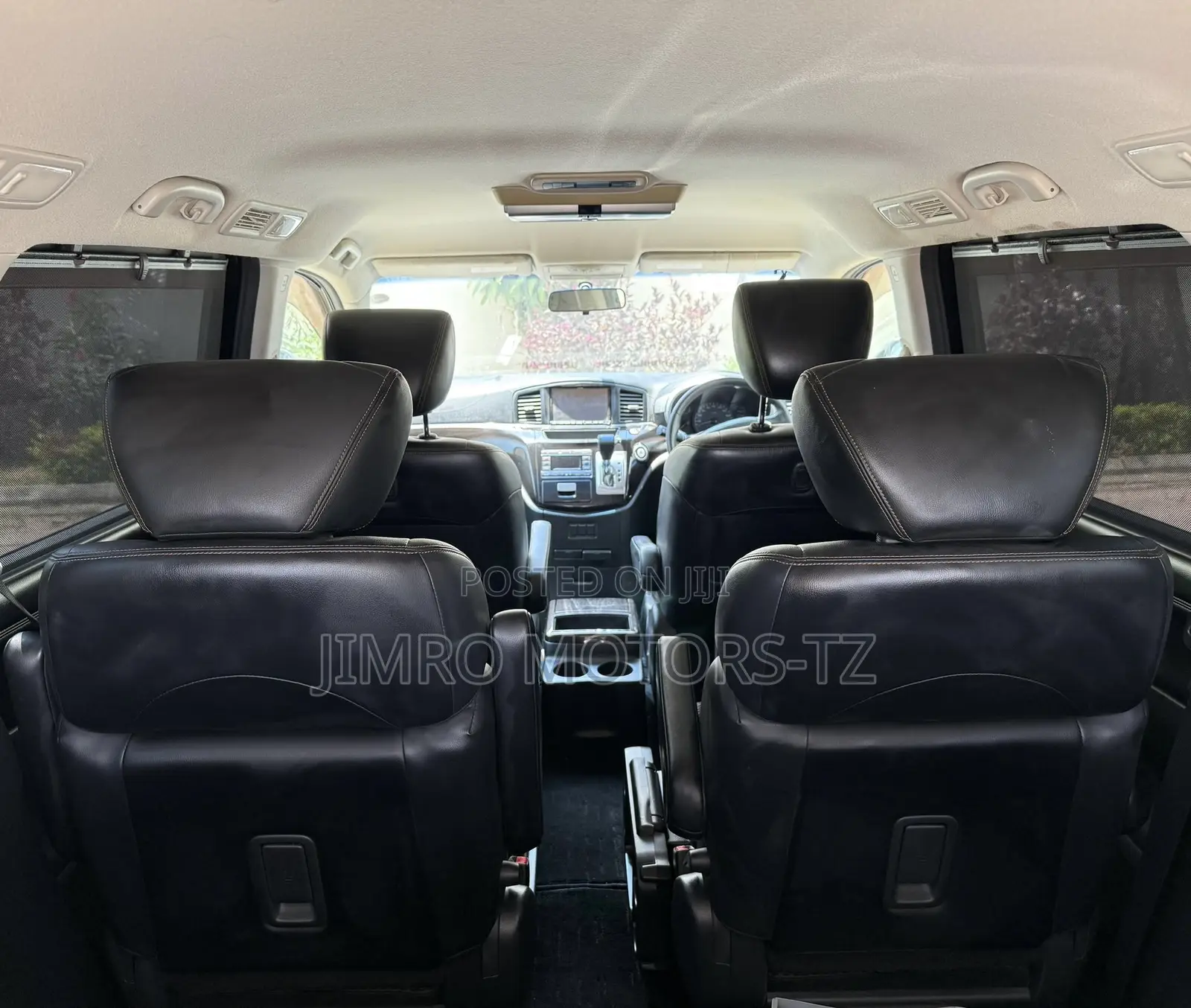 Nissan Elgrand 2011 White