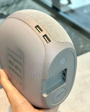 JBL Horizon 2 Bluetooth Clock Radio 