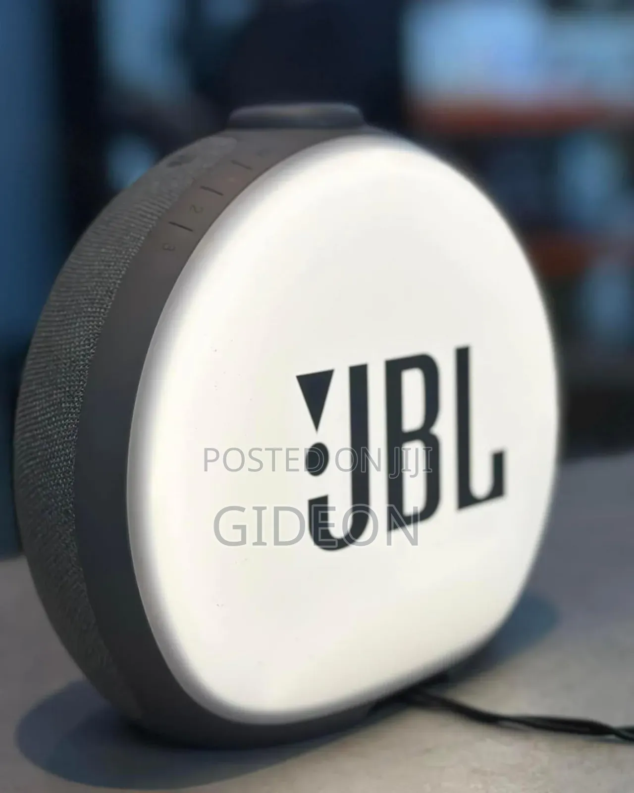 JBL Horizon 2 Bluetooth Clock Radio 
