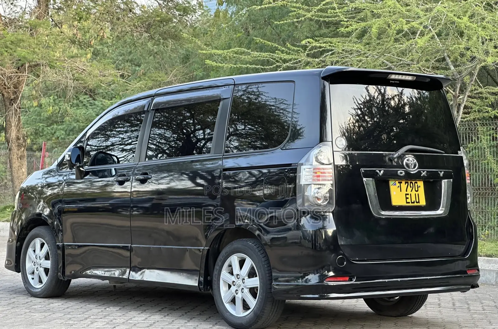 Toyota Noah 2008 Black