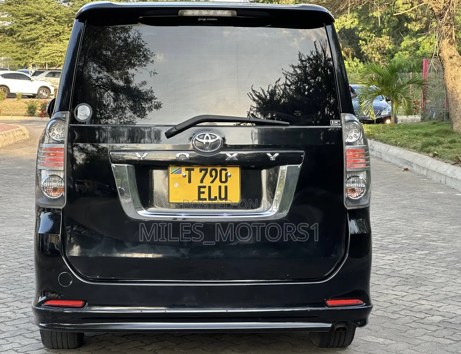 Toyota Noah 2008 Black