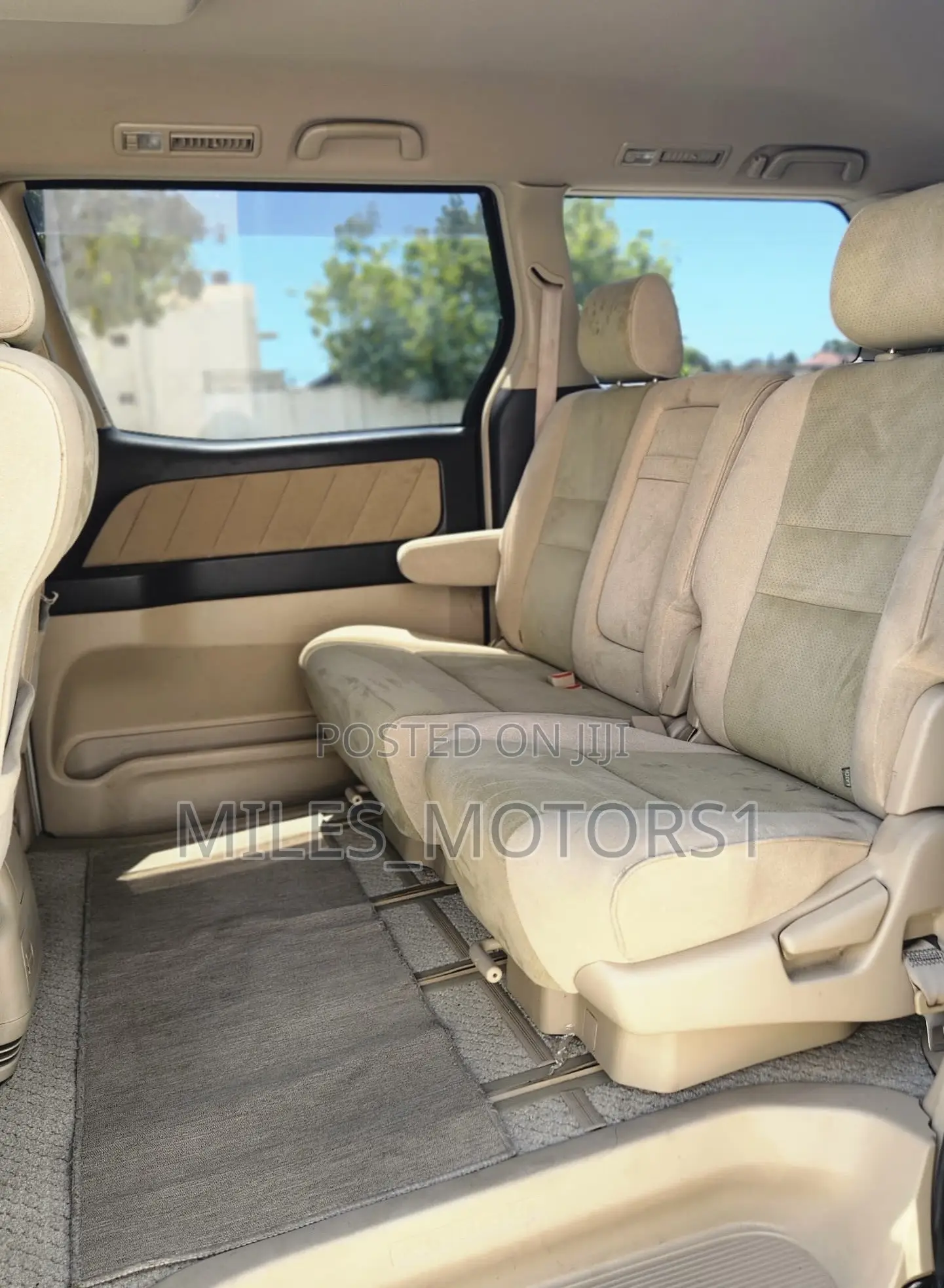 Toyota Alphard 2005 Silver