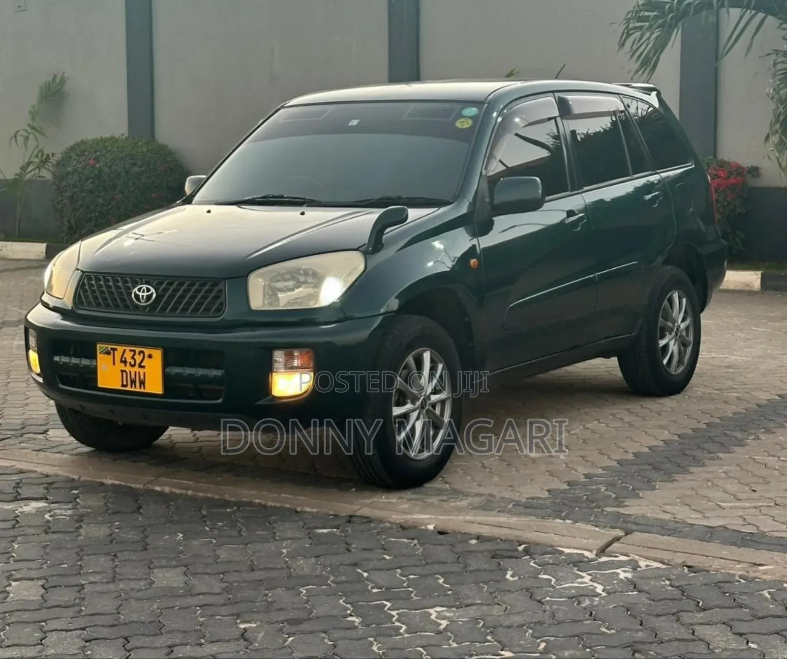 Toyota RAV4 Automatic 2003 Green