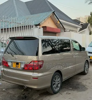 Toyota Alphard 2006 Gold