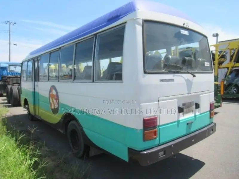Nissan Civilian 1990 White
