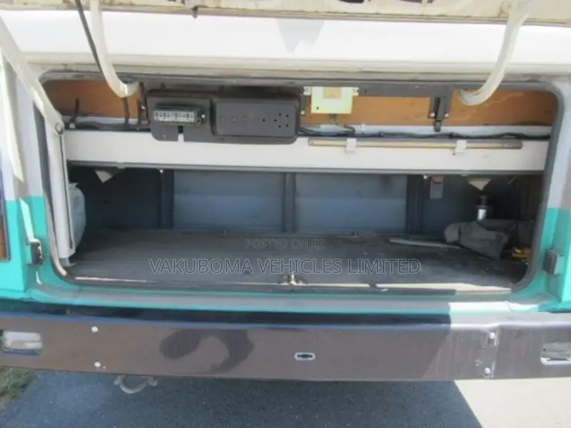 Nissan Civilian 1990 White