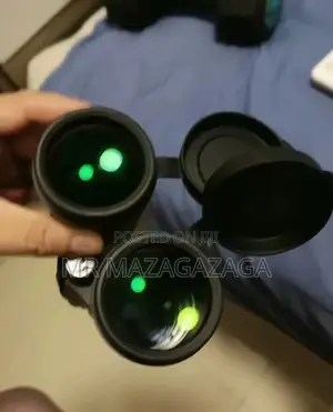 Binoculars Bushnell 8x42
