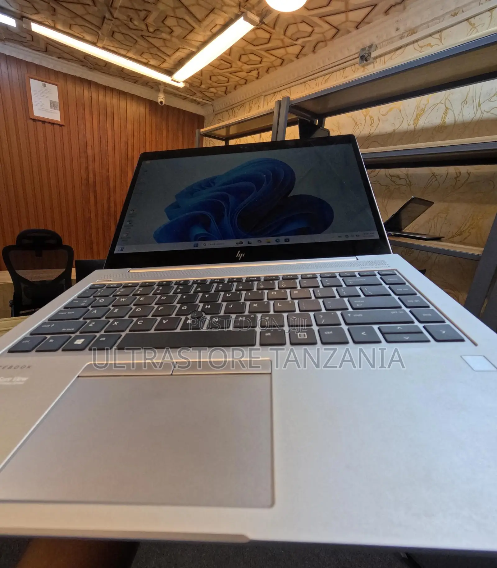New Laptop HP EliteBook 840 G5 16GB Intel Core i7 SSD 256GB
