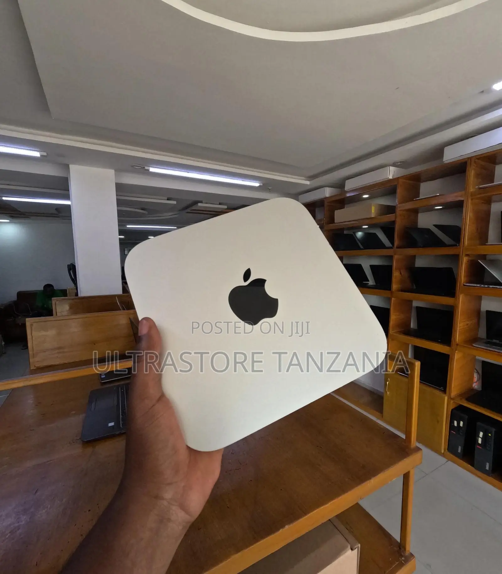 Desktop Computer Apple Mac Mini 4GB Intel Core I5 HDD 500GB