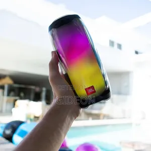 JBL Pulse 4