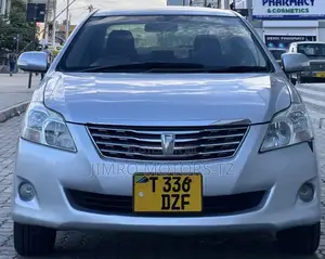Toyota Premio 2010 Silver