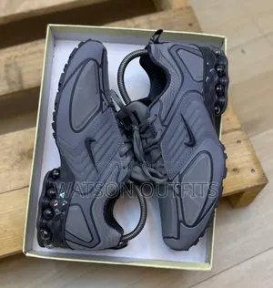 Fantastically Best Designed Sneaker Shoes or Raba
