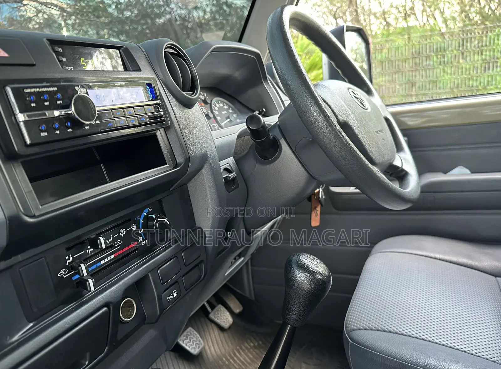 Toyota Land Cruiser 2022 Ivory