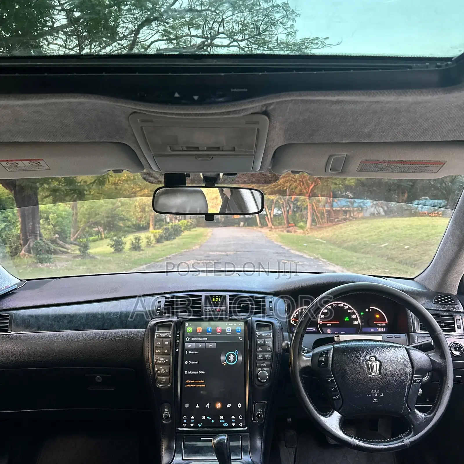 Toyota Crown 2005 White