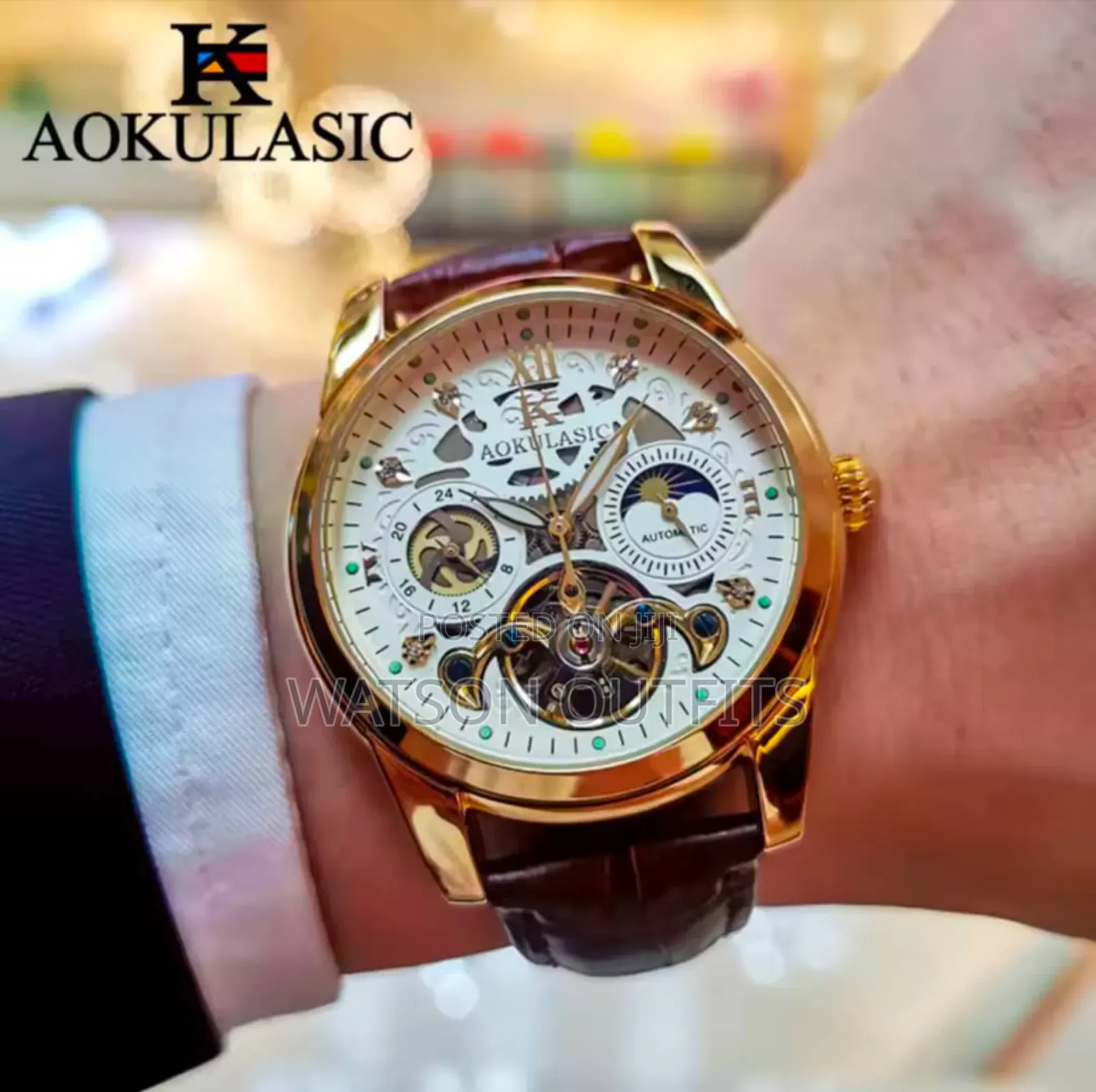 Saa Clearly Automatic or Watches Self Moving Very Classic and Smart