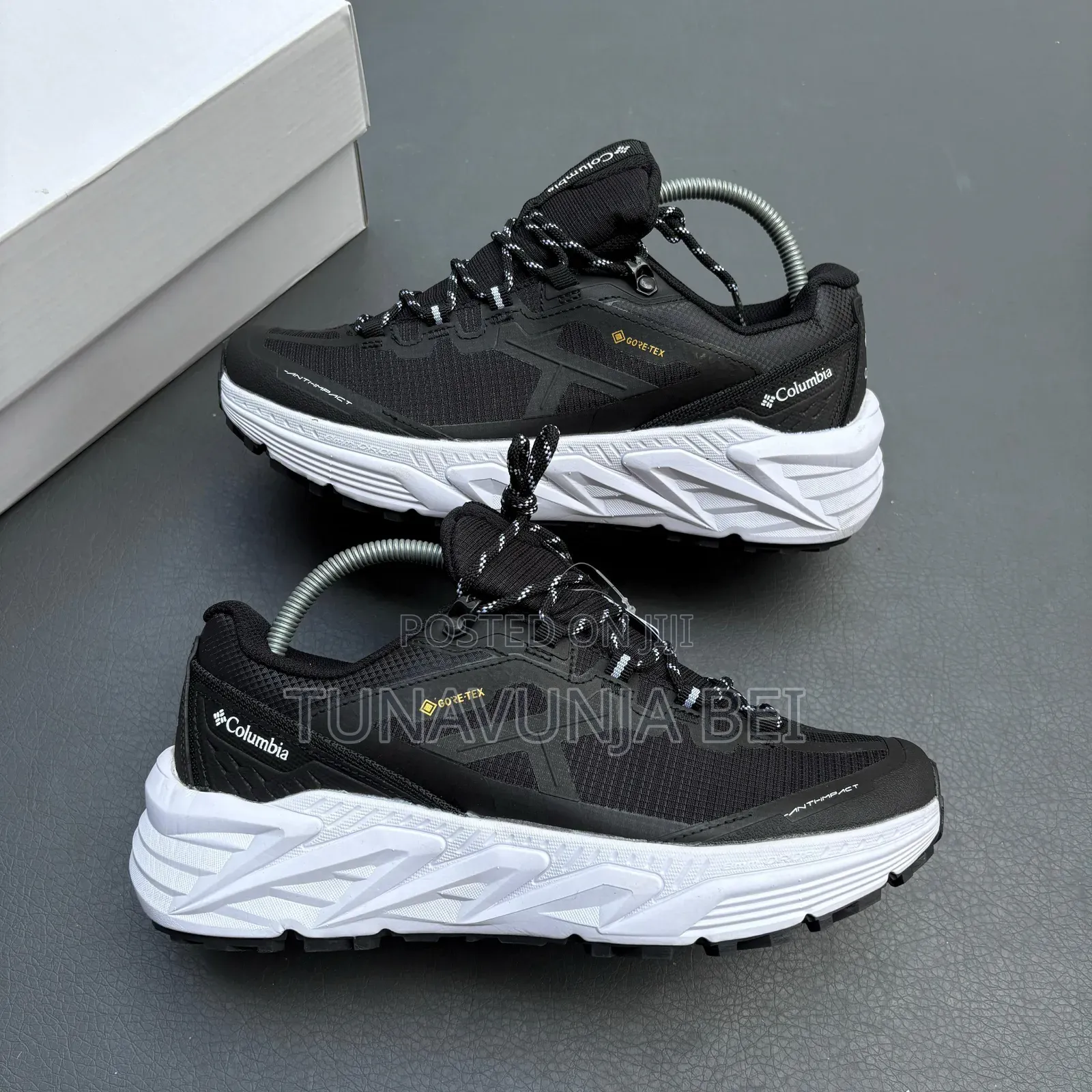 Colombia Sneakers / Quality