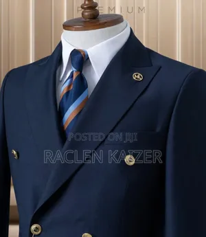 Rich Navy Blue Suits With Gold Buttons