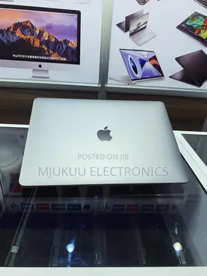 Laptop Apple MacBook Air 2020 M1 16GB AMD Ryzen 9 SSD 256GB