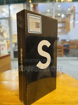 New Samsung Galaxy S22 5G 128 GB Black