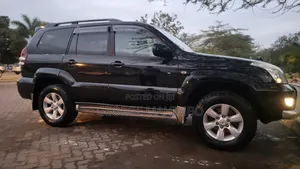 Toyota Land Cruiser Prado 2005 Black