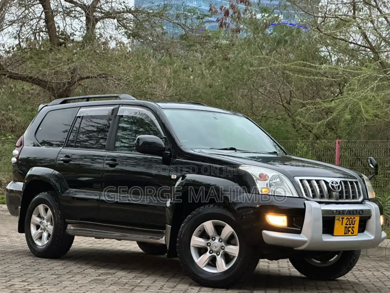 Toyota Land Cruiser Prado 2005 Black