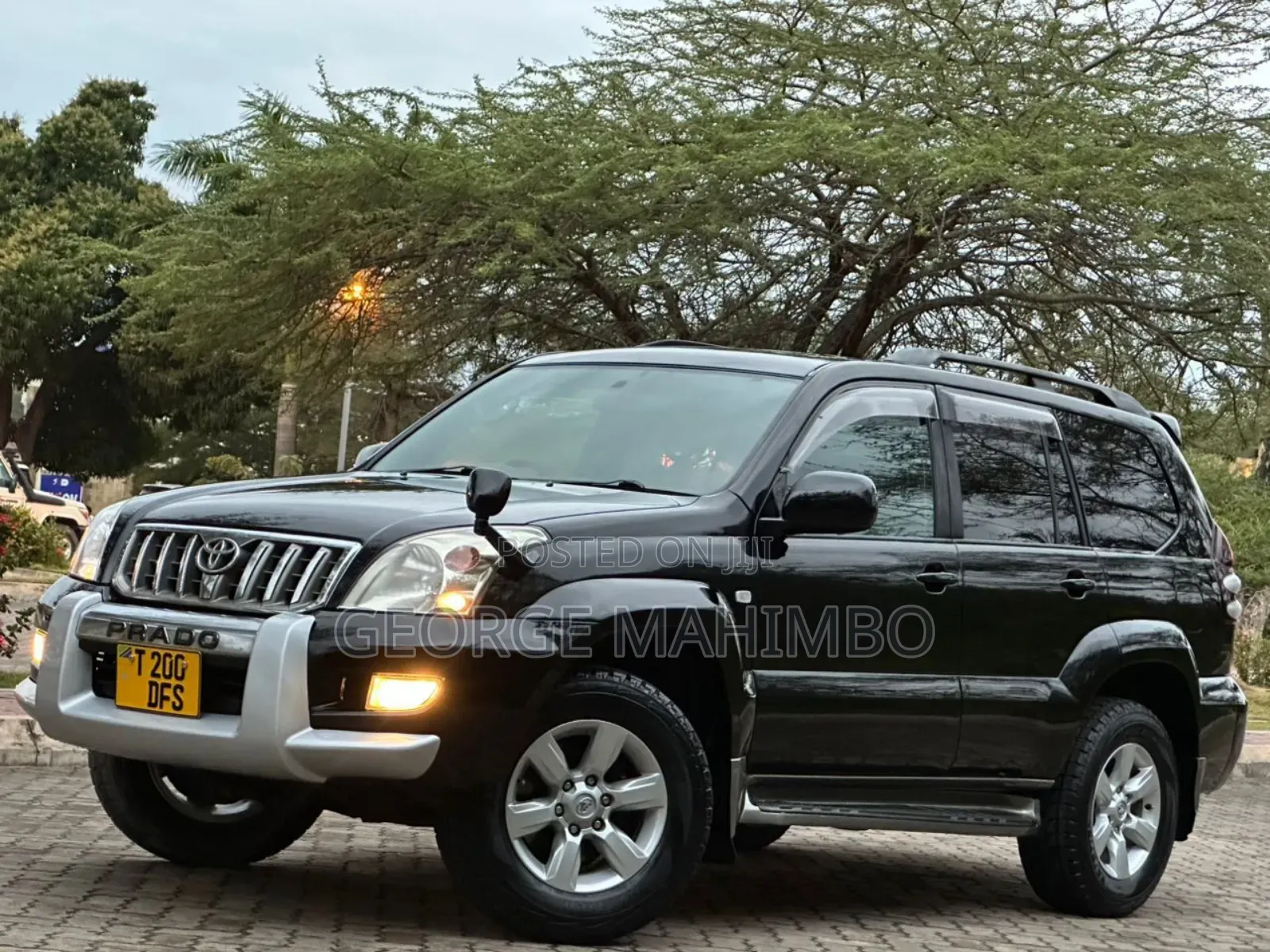 Toyota Land Cruiser Prado 2005 Black