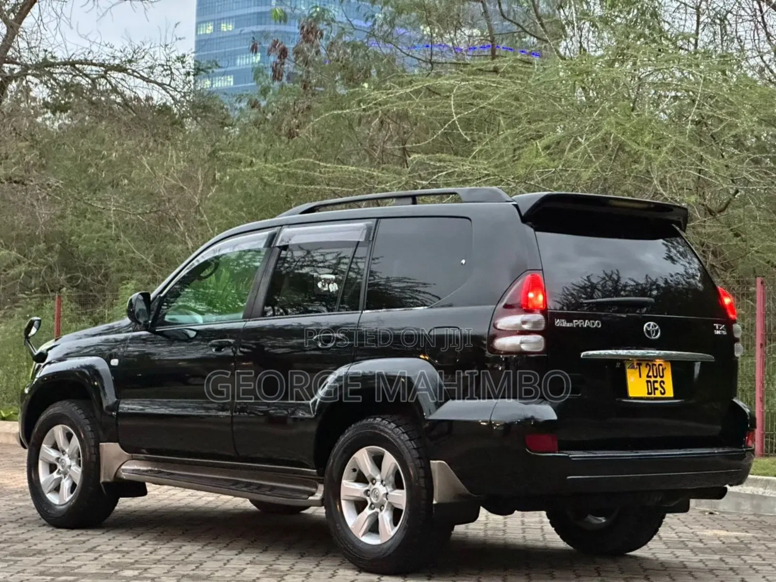 Toyota Land Cruiser Prado 2005 Black