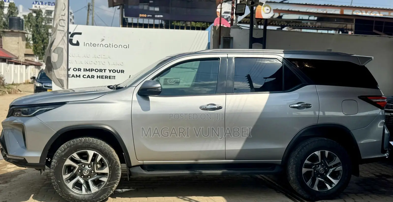 Toyota Fortuner 2023 Gray
