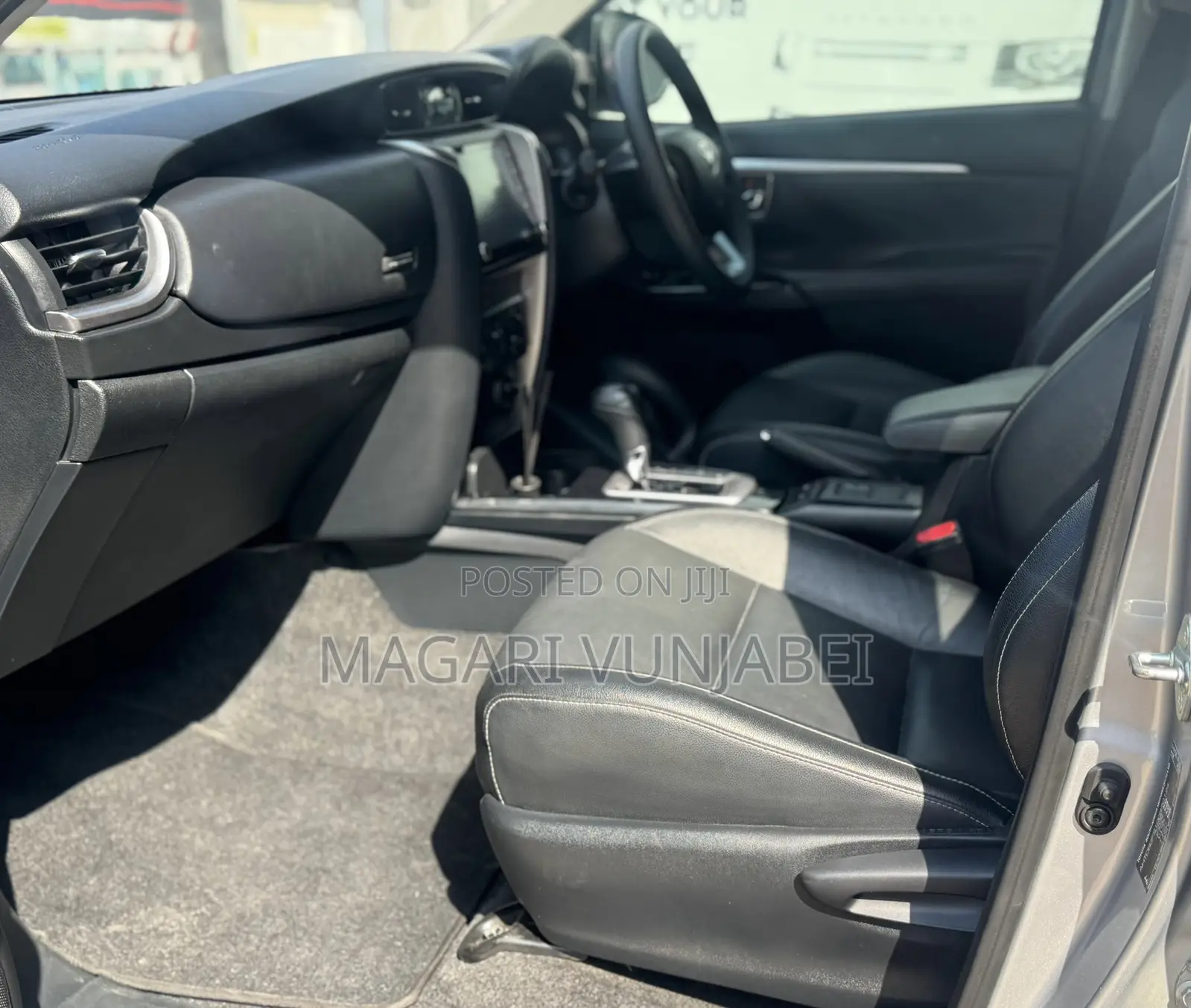 Toyota Fortuner 2023 Gray