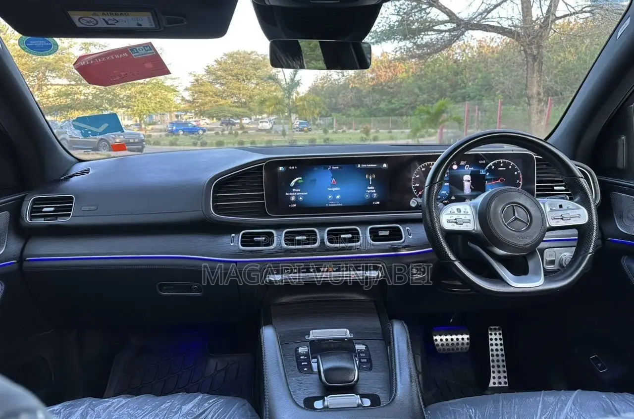 Mercedes-Benz C-Class 2014 White