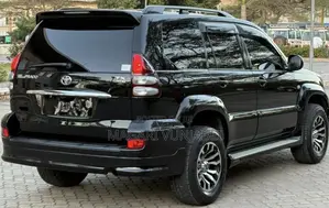 Toyota Land Cruiser 2006 Matt Black