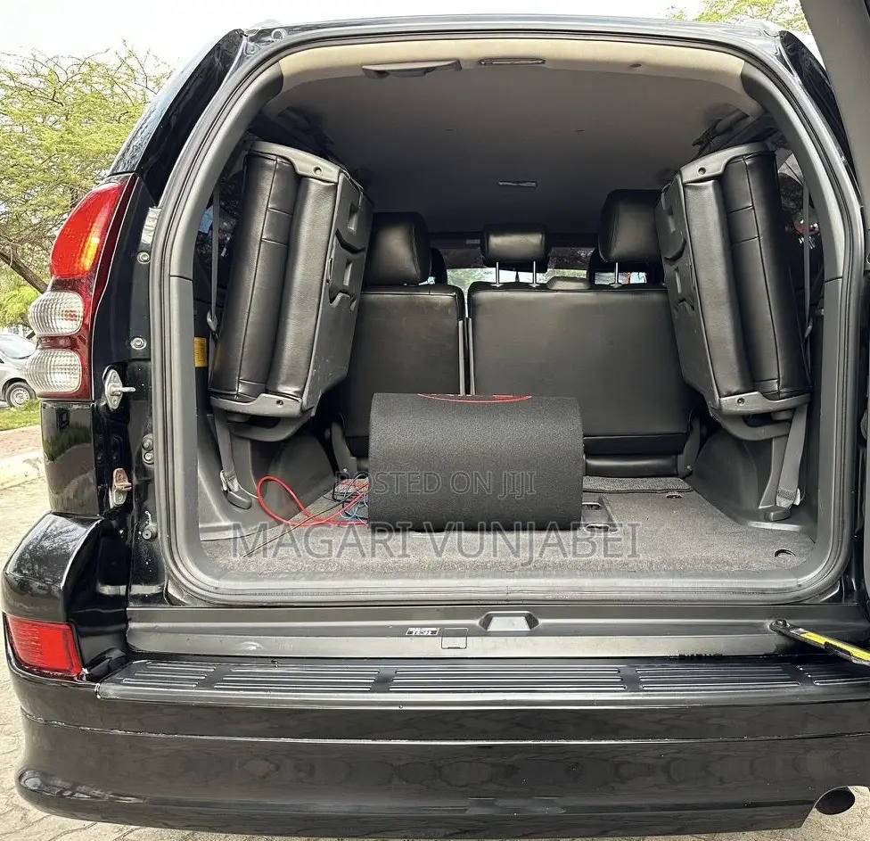 Toyota Land Cruiser 2006 Matt Black