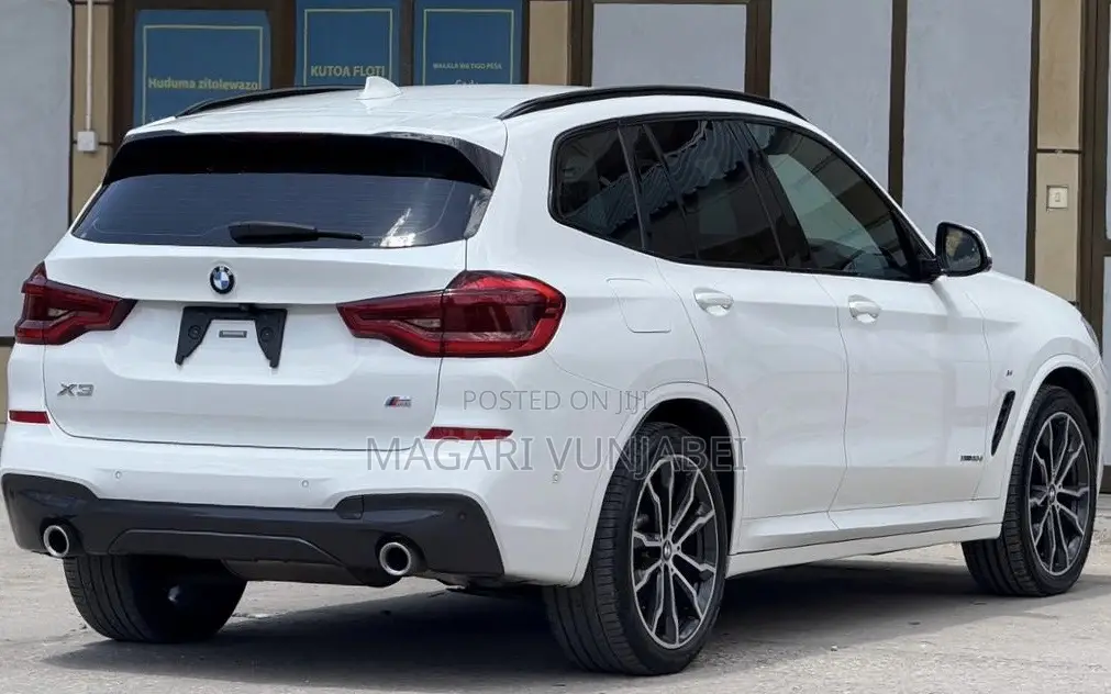 BMW X3 2018 Off white