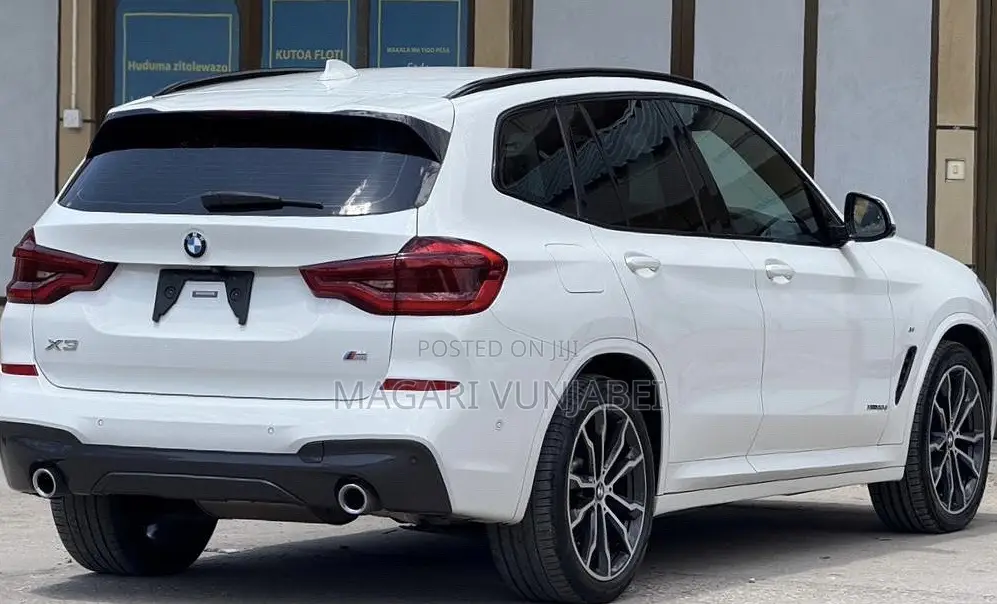 BMW X3 2018 Off white