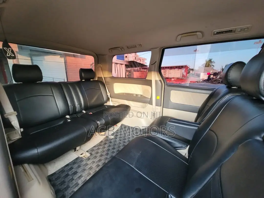 Toyota Alphard 2006 Black