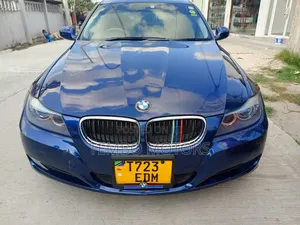 BMW 3 Series 2012 Blue