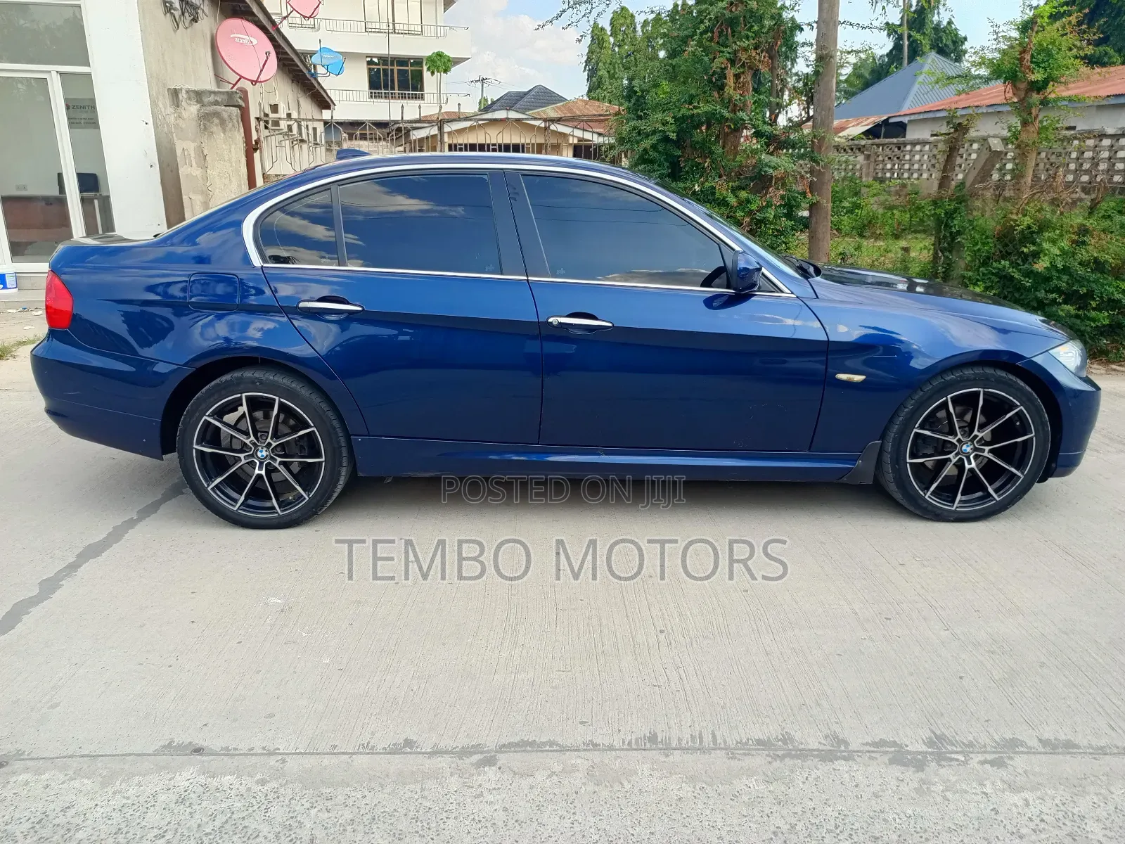 BMW 3 Series 2012 Blue