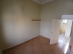 4bdrm House in Ada Estate for rent