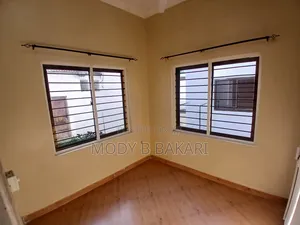 4bdrm House in Ada Estate for rent