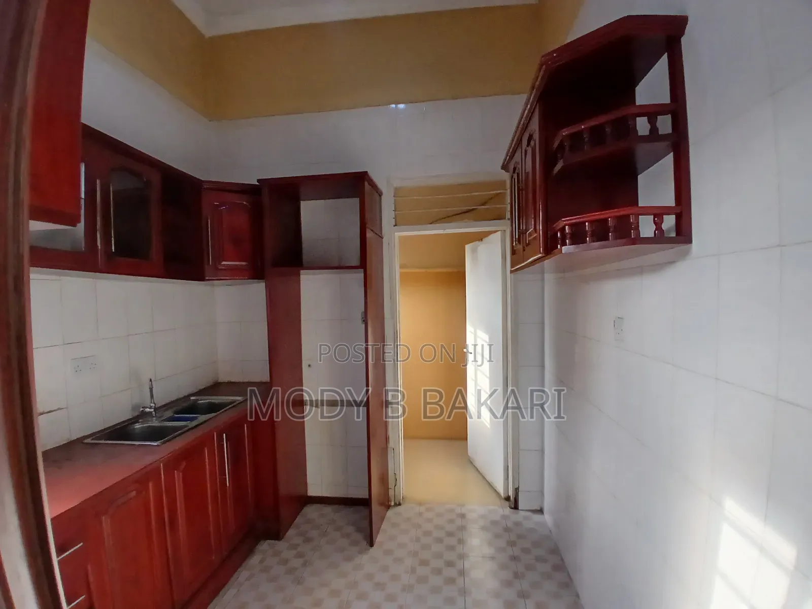 4bdrm House in Ada Estate for rent