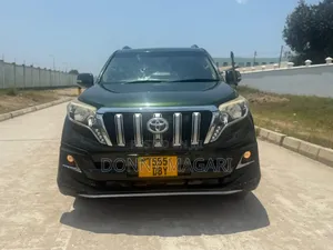 Toyota Land Cruiser Prado 2014 Green