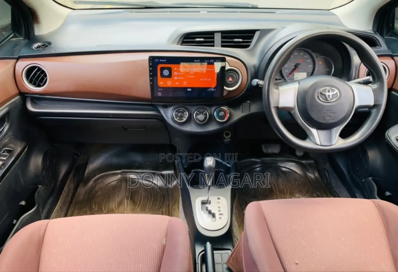 Toyota Vitz 2012 Brown