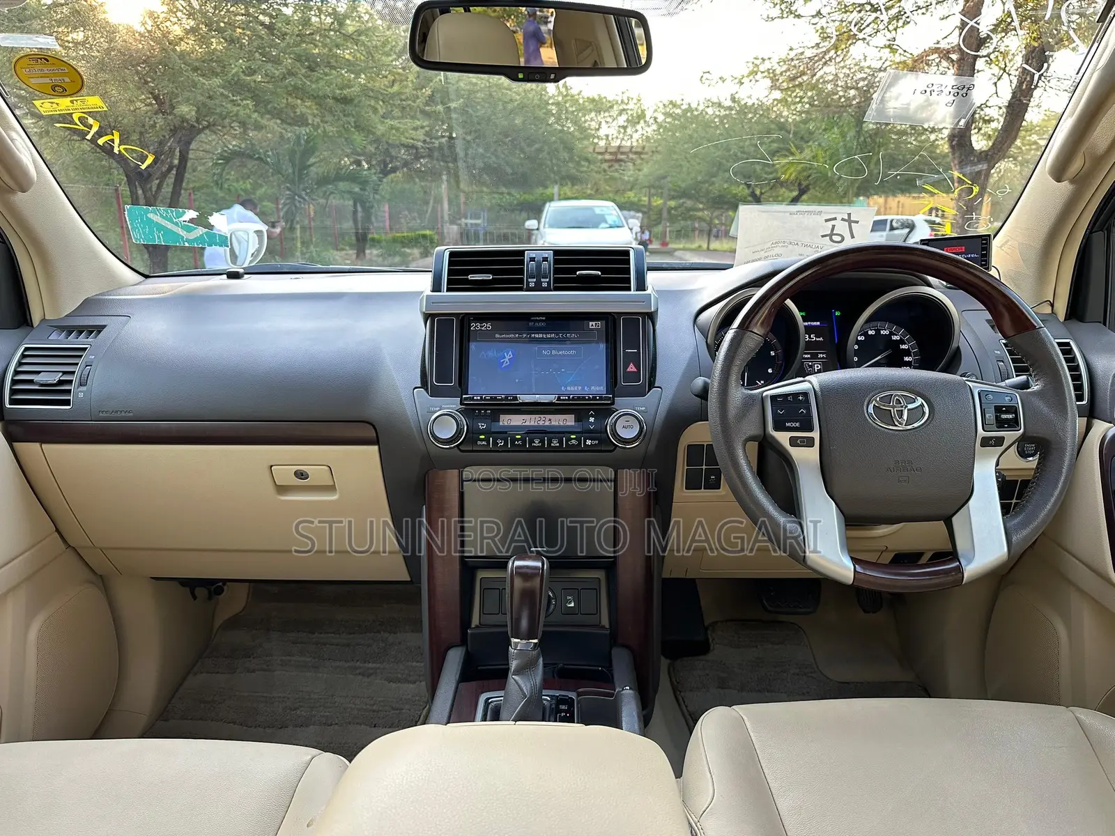 Toyota Land Cruiser Prado 2015 White