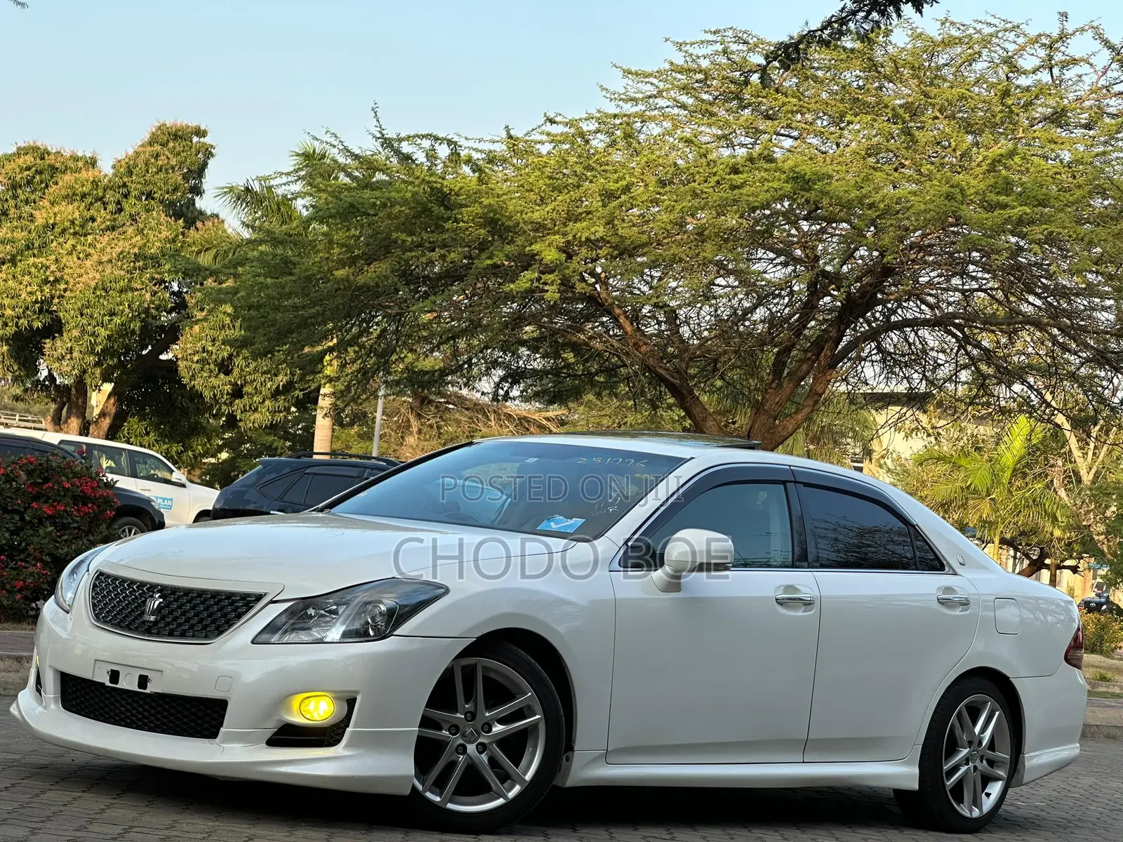 Toyota Crown 2009 Pearl